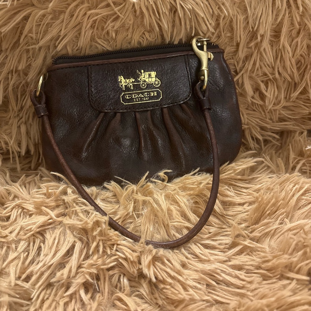 Coach Madison Dark Brown Leather Wristlet with Gold Logo Accent VTG Y2K